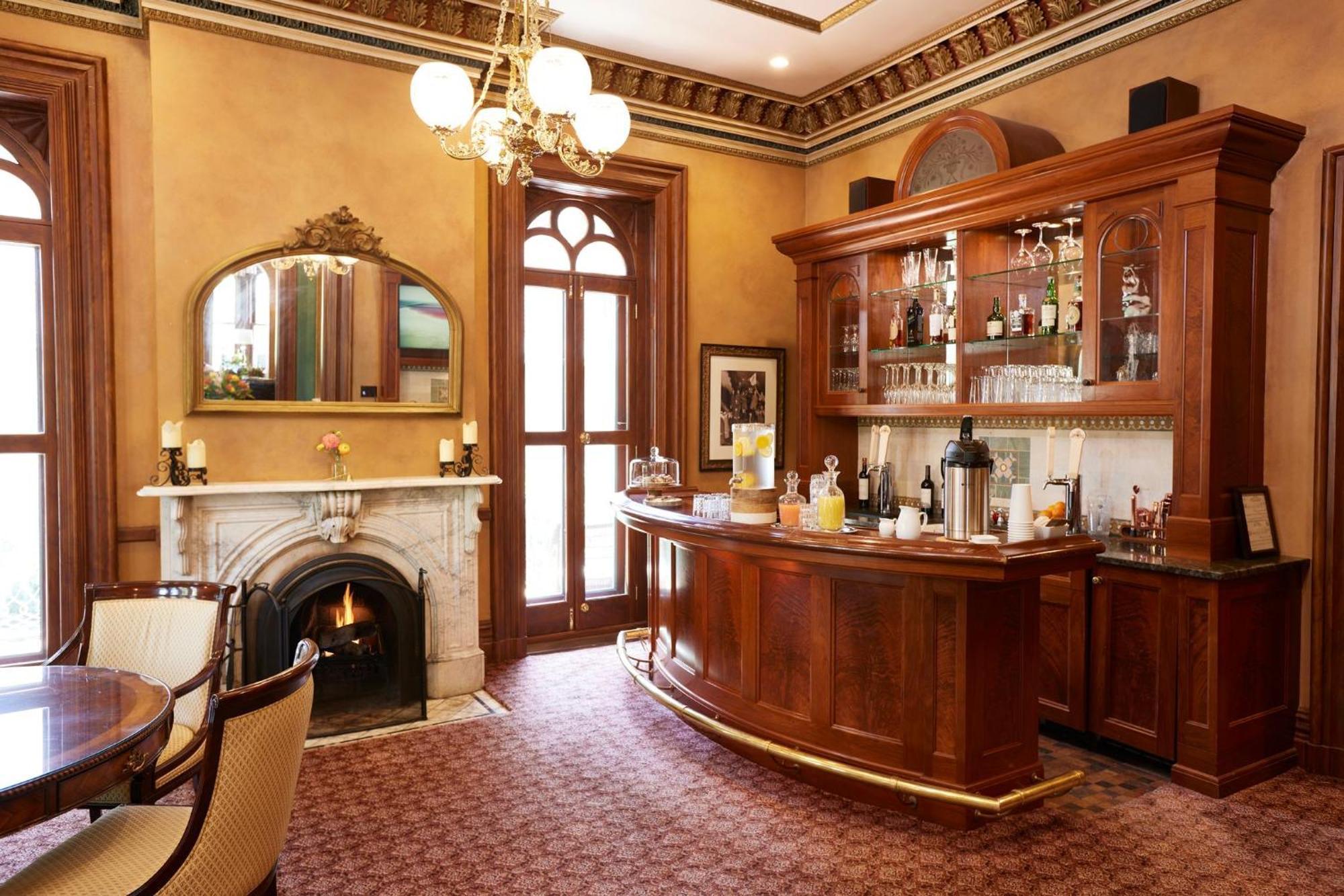 Mansion Hill Inn Медісон Екстер'єр фото